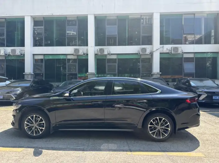 Geely StarRui 2023 Model 2.0T Luxury Model