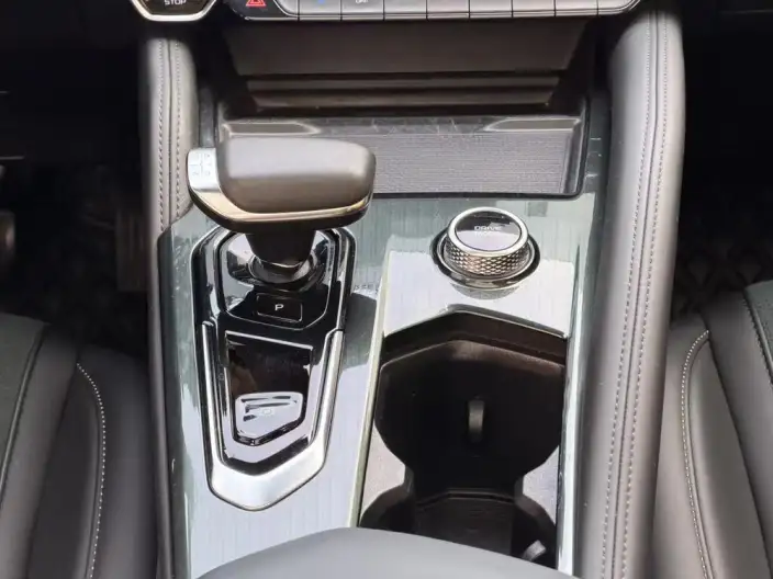 Geely Xingyue L 2021 Model 2.0TD DCT EVO 2WD Smart Prestige Model – фото 6