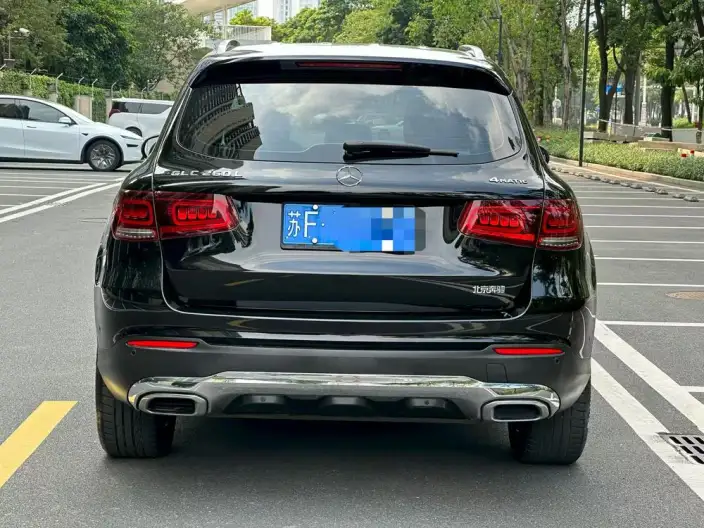 Mercedes-Benz GLC 2022 Model GLC 260 L 4MATIC Dynamic Model