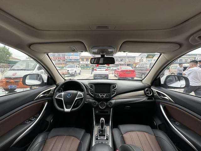 BYD Destroyer 05 2023 DM-i Champion 120KM Flagship – фото 12