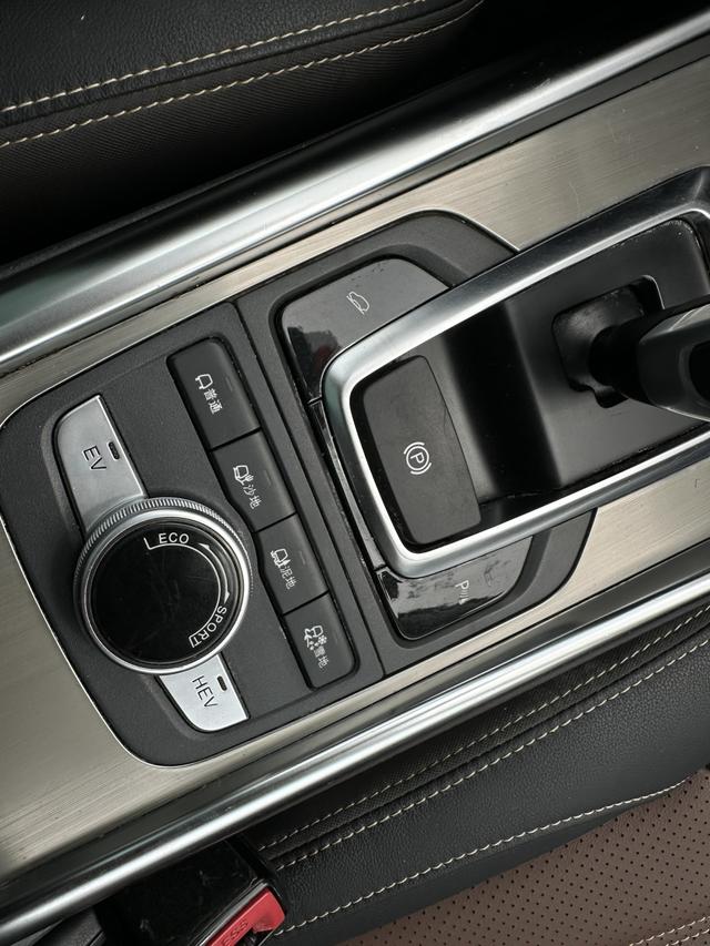BYD Destroyer 05 2023 DM-i Champion 120KM Flagship – фото 16