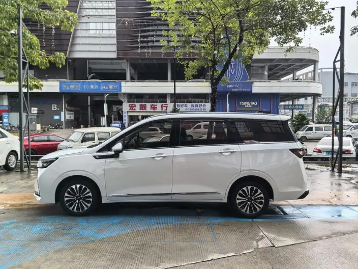 WULING Jiachen 2022 Model 1.5T CVT Exclusive Flagship Model