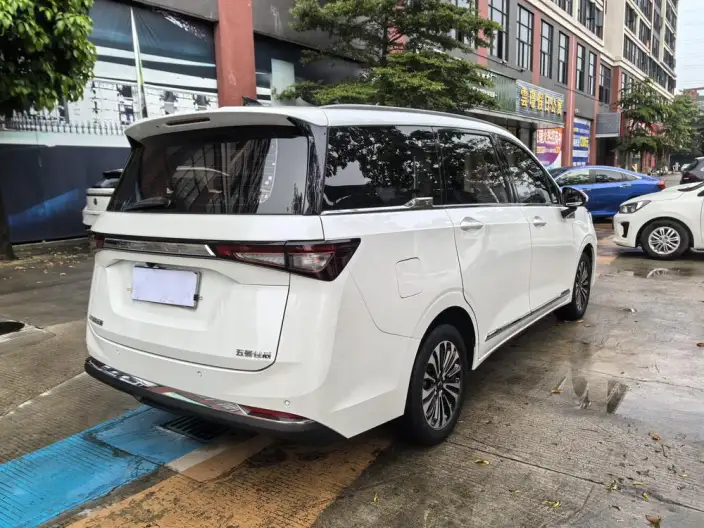 WULING Jiachen 2022 Model 1.5T CVT Exclusive Flagship Model – фото 7