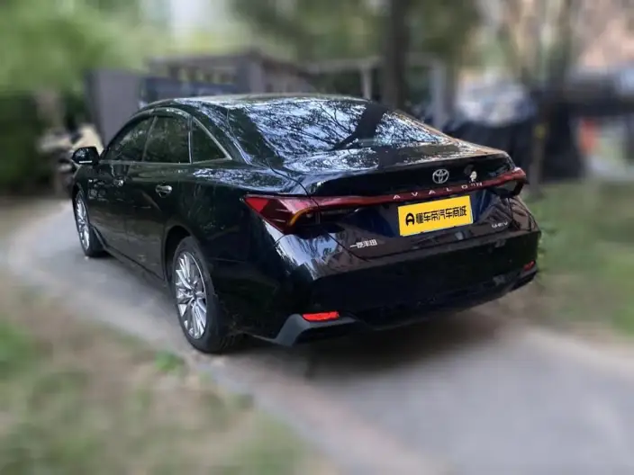 Toyota Avalon 2024 Model Intelligent Hybrid 2.0L E-CVT Deluxe Edition