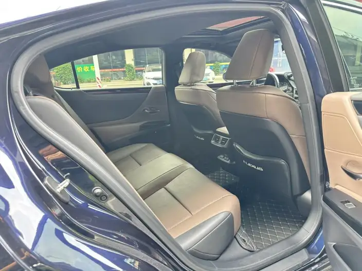 Lexus ES 2022 Model 200 Superior Edition – фото 7