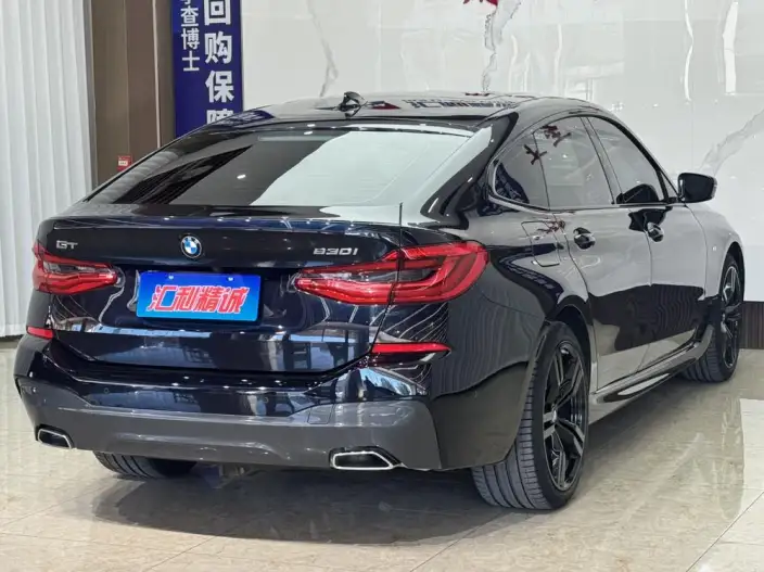 BMW 6 Series GT 2021 Model 630i M Sports Set – фото 6