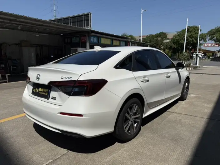Honda Civic 2025 Model 240TURBO CVT Smart Fun Plus – фото 6