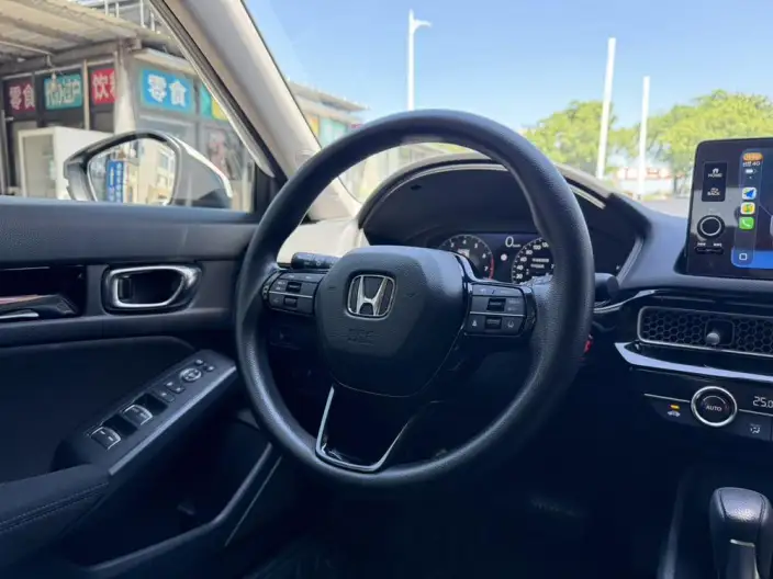 Honda Civic 2025 Model 240TURBO CVT Smart Fun Plus – фото 8