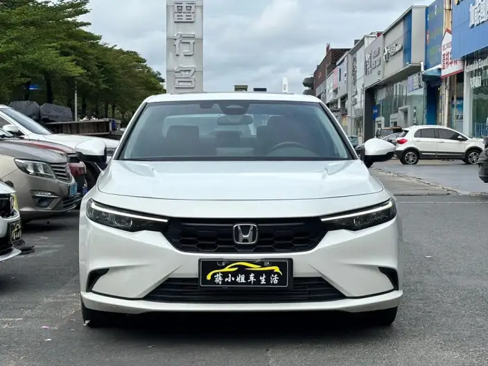 Model Ge 2023 Model 240TURBO CVT Technology Edition