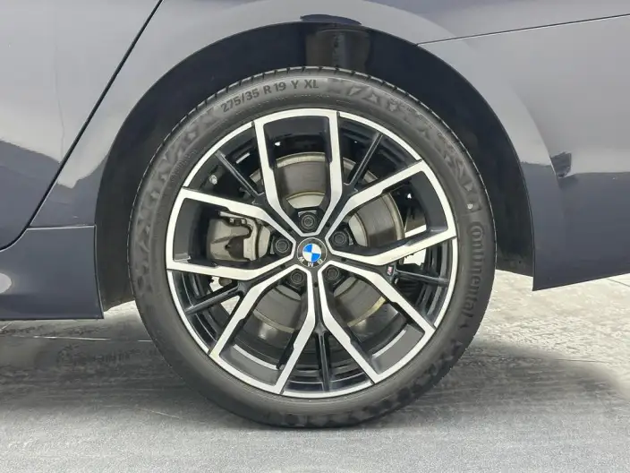 BMW 5 Series 2023 Model 530Li Exclusive Model M Sports Set – фото 9