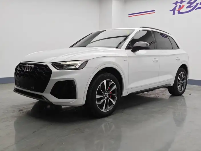 Audi Q5L 2023 Model 40T Luxury Dynamic Model