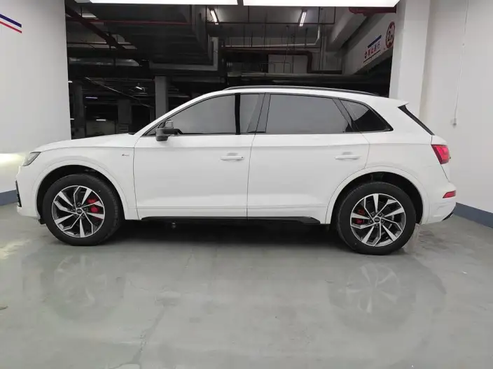 Audi Q5L 2023 Model 40T Luxury Dynamic Model