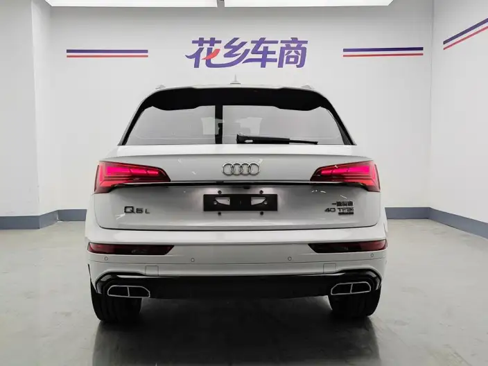 Audi Q5L 2023 Model 40T Luxury Dynamic Model – фото 6
