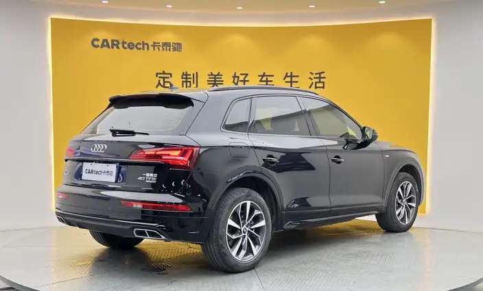 Audi Q5L 2023 Model 40T Luxury Dynamic Model – фото 6