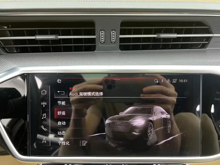 Audi A6L 2022 Model 55 TFSI quattro Exclusive Dynamic Model – фото 6