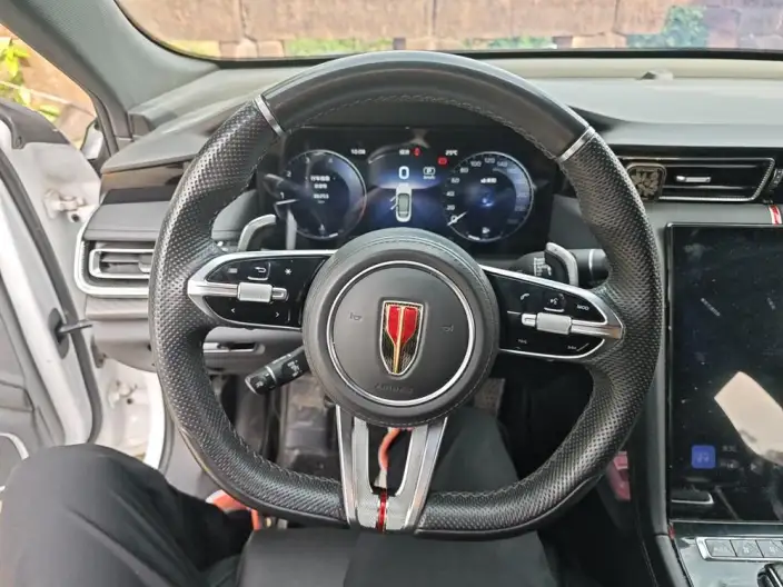 HONGQI H6 2024 Model 2.0T Zhishang Edition – фото 7