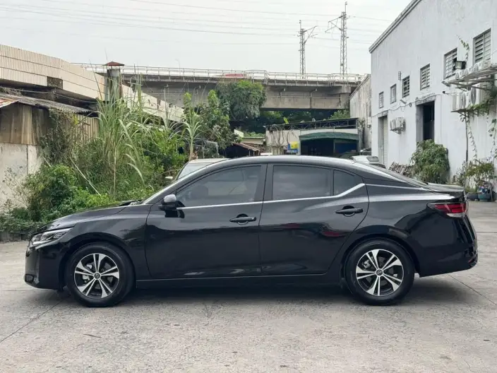 Nissan Sylphy 2023 Model 1.6L CVT Yuexiang Edition