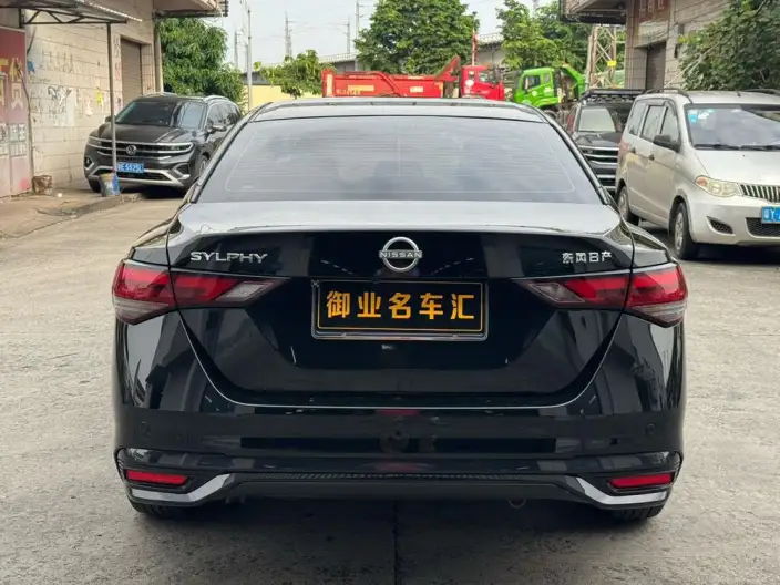 Nissan Sylphy 2023 Model 1.6L CVT Yuexiang Edition – фото 6