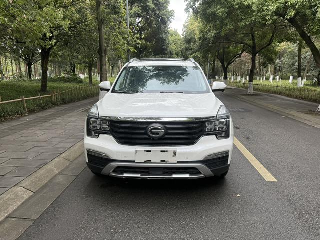 GAC Trumpchi GS8 2017 320T AWD Luxury Smart Connect 7-seat – фото 2