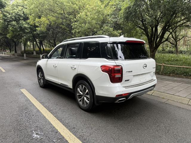 GAC Trumpchi GS8 2017 320T AWD Luxury Smart Connect 7-seat – фото 6