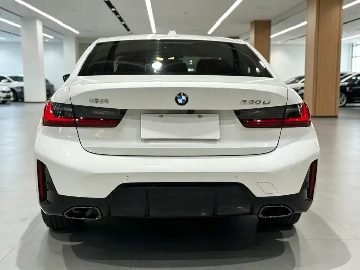 BMW 3 Series 2025 Model 330Li M Sports Night Set – фото 5