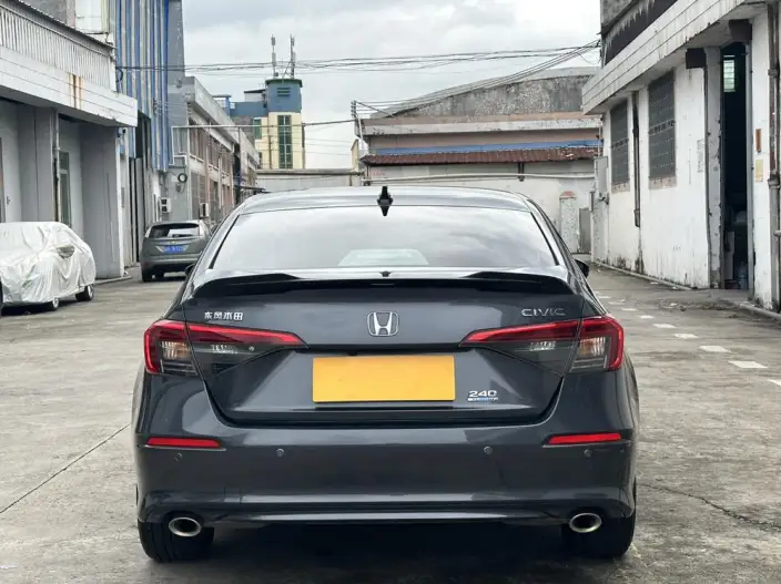 Honda Civic 2022 Model 240TURBO CVT Combustion Edition – фото 5