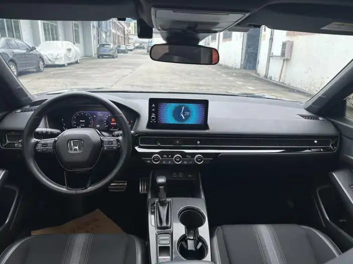 Honda Civic 2022 Model 240TURBO CVT Combustion Edition – фото 7