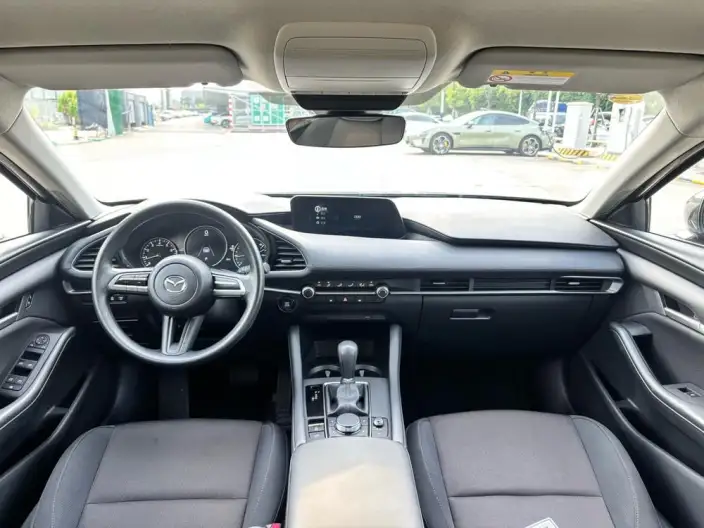 Mazda3 Axela 2023 Model 2.0L Automatic Zhi Engine Edition – фото 6