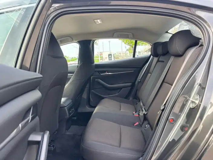 Mazda3 Axela 2023 Model 2.0L Automatic Zhi Engine Edition – фото 9