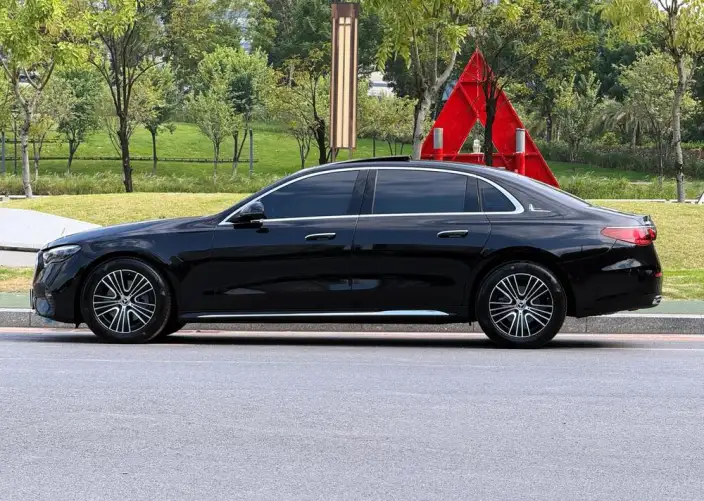 Mercedes-Benz E-Class 2024 Model E 260 L sedan
