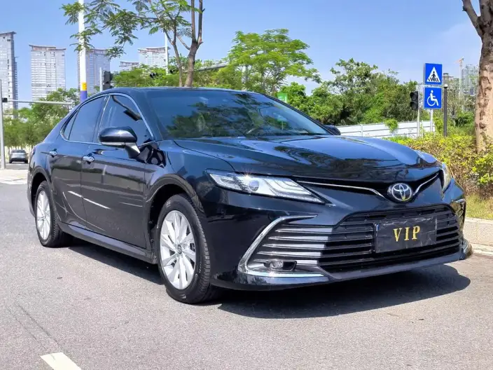 Toyota Camry 2021 Model 2.0G Deluxe Edition