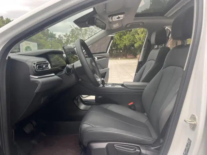 Geely Emgrand 2026 Model No. 5 Gen 1.5T DCT Noble Model – фото 9