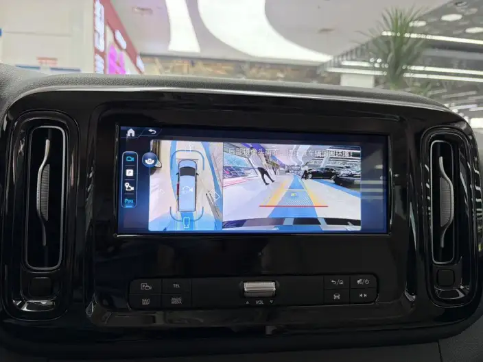 Viano 2024 Model 2.0T Business Edition 7 seat – фото 9