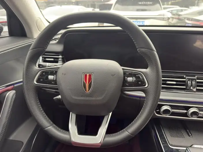 Hongqi HS5 2023 Model 2.0T Flag Xiang Pro Edition – фото 10