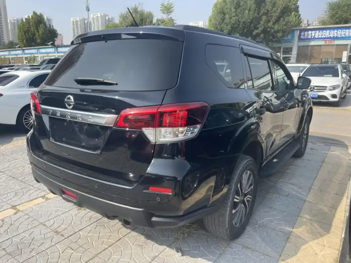 Nissan Terra 2020 Model 2.5L Automatic 4WD Deluxe Edition – фото 4