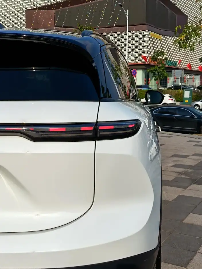 NIO ES6 2023 Model 75kWh – фото 7