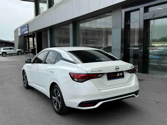 Nissan Sylphy 2023 Model 1.6L CVT Yuexiang Edition – фото 4