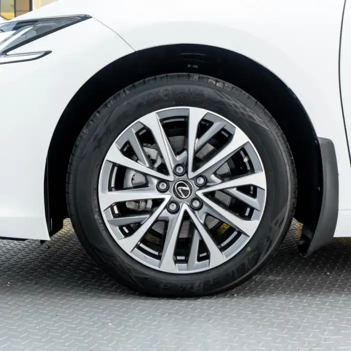 Lexus ES 2025 Model 200 Premium – фото 8