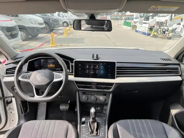 Volkswagen Tiguan L 2022 Model 330TSI Automatic 2WD Comfort Edition – фото 5