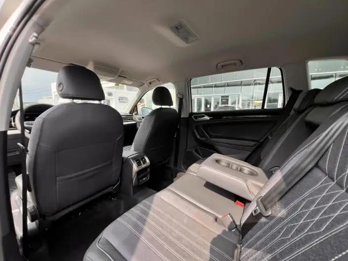 Volkswagen Tiguan L 2022 Model 330TSI Automatic 2WD Comfort Edition – фото 10