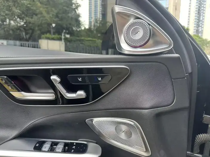 Mercedes-Benz C-Class 2023 Model C 260 L Sports Edition – фото 6