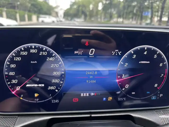 Mercedes-Benz C-Class 2023 Model C 260 L Sports Edition – фото 10