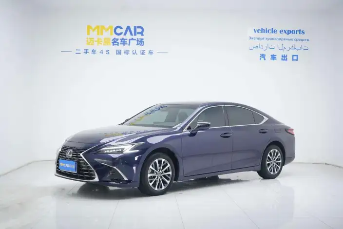 Lexus ES 2025 Model 200 Premium