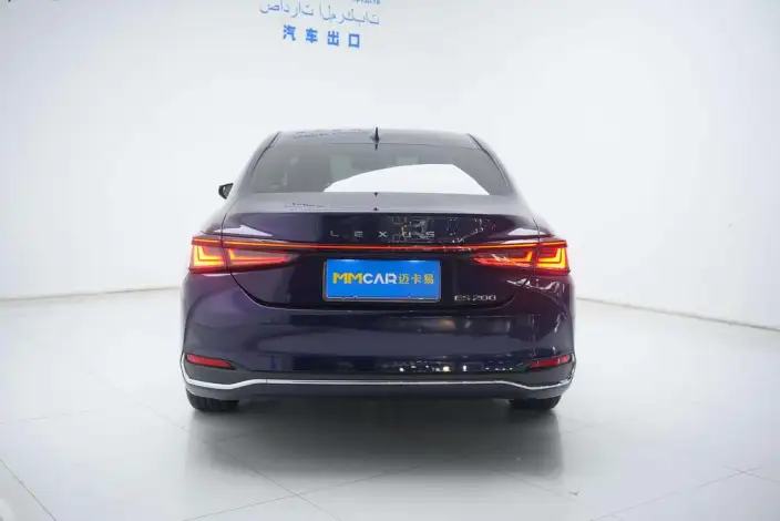 Lexus ES 2025 Model 200 Premium