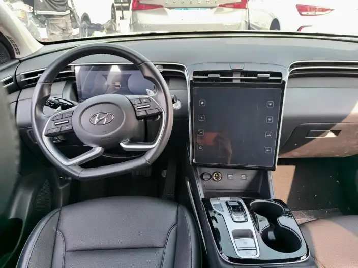 Hyundai Tucson 2023 Model Hyundai Tucson L 1.5T LUX 2WD Premium Edition – фото 9
