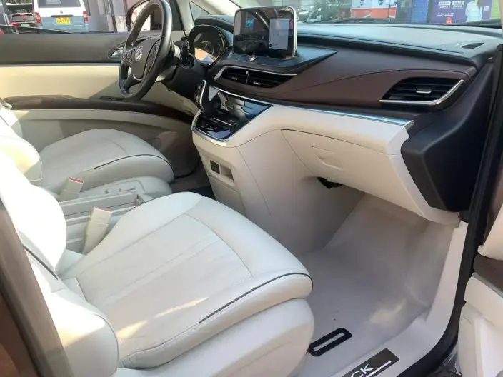 Buick GL8 2022 Model Business class 652T Noble Model – фото 8