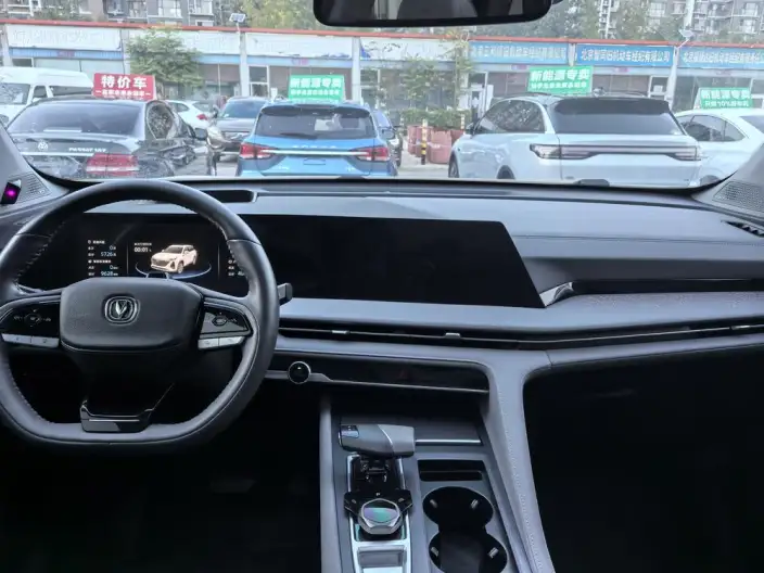 Changan CS75 PLUS 2022 Model 2.0T Automatic Flagship Model – фото 7