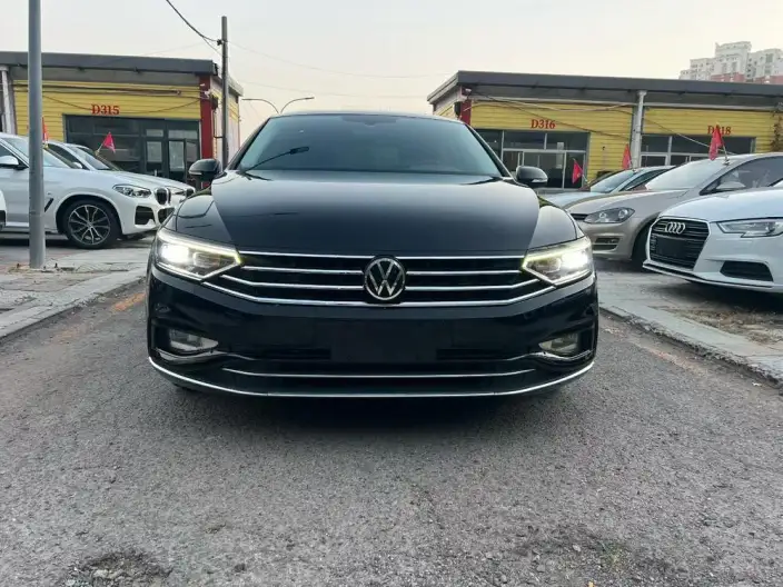 Volkswagen Magotan 2021 Model 330TSI DSG 30th Anniversary Memorial Edition