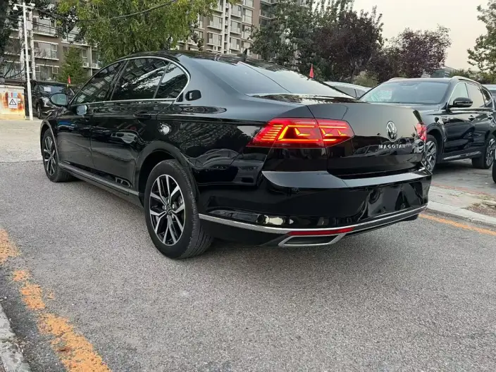 Volkswagen Magotan 2021 Model 330TSI DSG 30th Anniversary Memorial Edition