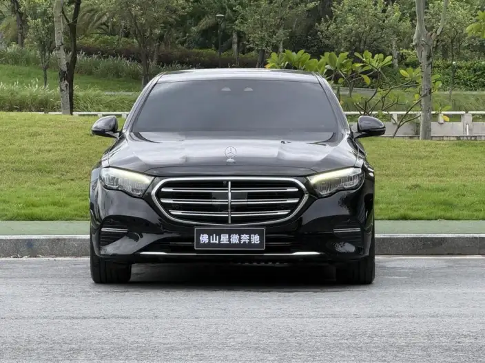 Mercedes-Benz E-Class 2024 Model E 300 L Luxury Model sedan – фото 2